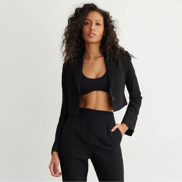 🆕 NWOT Alena Sculpt Micro Bra Top - Picture 3 of 4